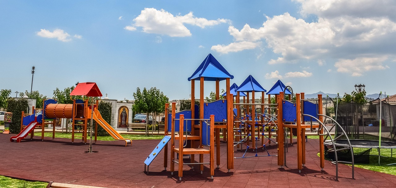 Un cadru de joaca potrivit copiilor poate sustine explorarea si increderea