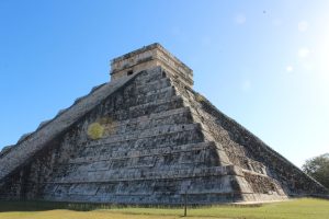 civilizatia maya